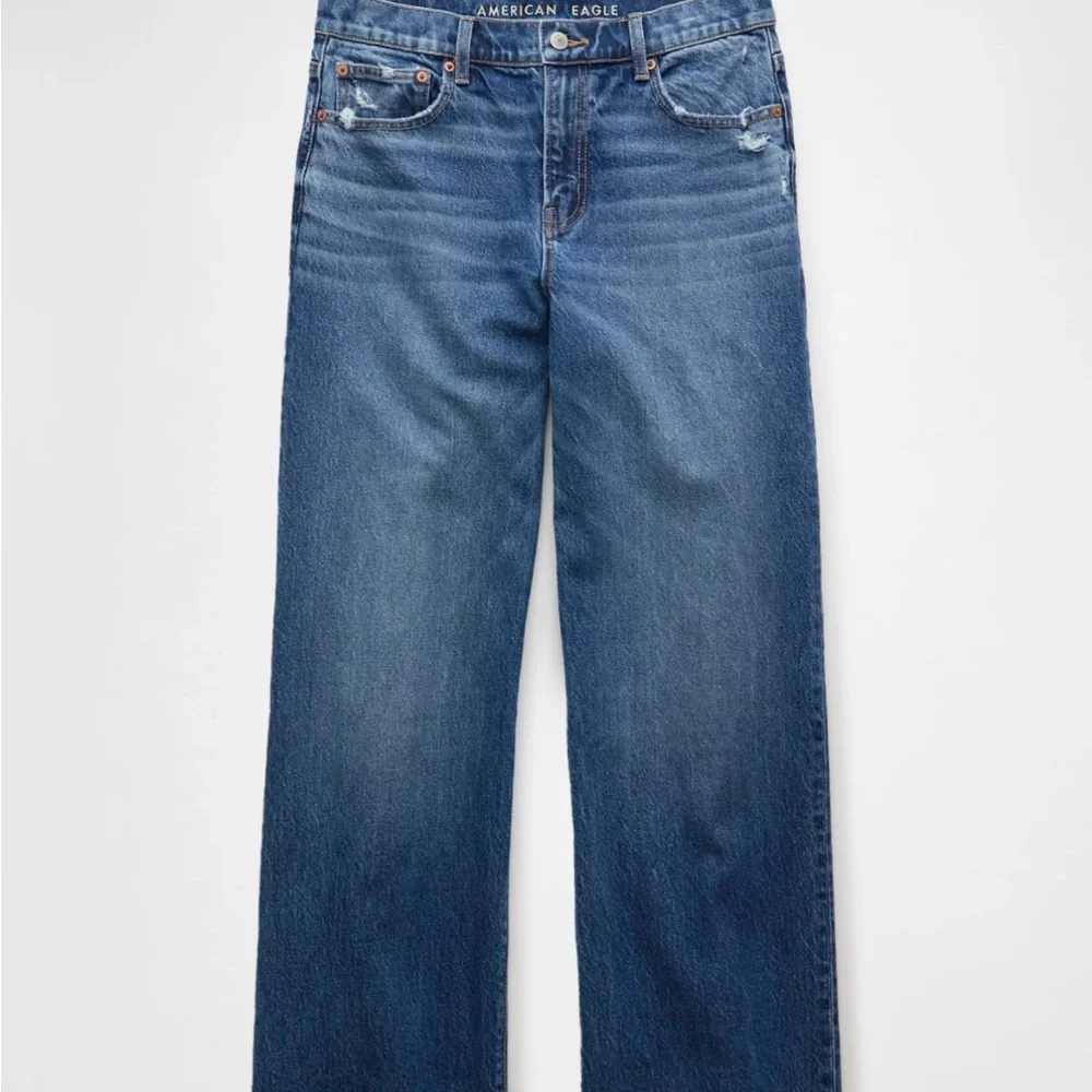 AE Stretch High-Waisted Stovepipe Cuffed Jeans- Size 12 short - Picture 3 of 3